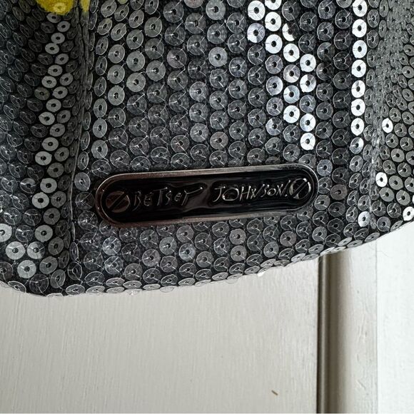 Betsey Johnson Baby Blue and Yellow Leopard Print Sequin Hobo Bag - Picture 4 of 8